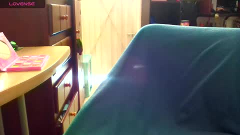 Snapshot of naomi_unu chatting on March 24, 2026, 4:56 pm Naomi online show from March 24, 2026, 4:56 pm