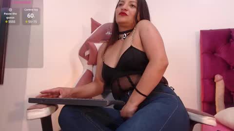 Isabella online show from January 11, 2025, 6:23 pm