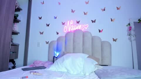    online show from September 16, 2025, 11:50 pm