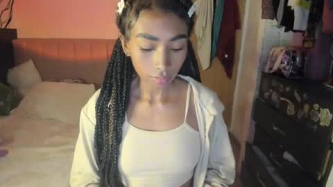 Naomii online show from January 13, 2025, 1:13 am