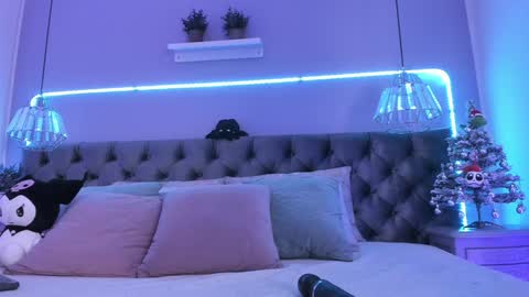 Snapshot of naomii_soto chatting on December 31, 2024, 1:08 pm Naomi online show from December 31, 2024, 1:08 pm