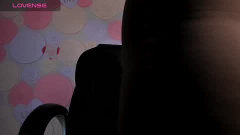Snapshot of naomisainz chatting on December 30, 2024, 12:20 pm Naomi online show from December 30, 2024, 12:20 pm