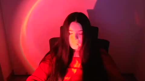 Naomi online show from October 6, 2025, 11:35 pm