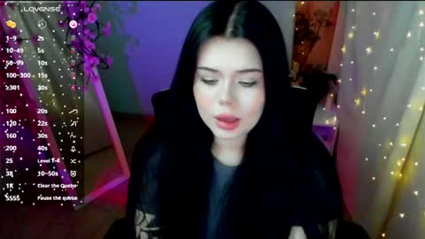 Naomi online show from April 27, 2026, 6:22 am