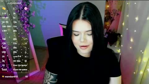 Naomi online show from May 9, 2026, 6:40 am