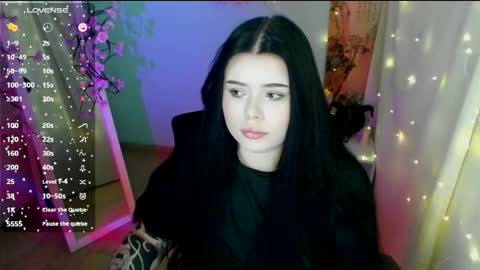 Naomi online show from May 11, 2026, 8:20 am