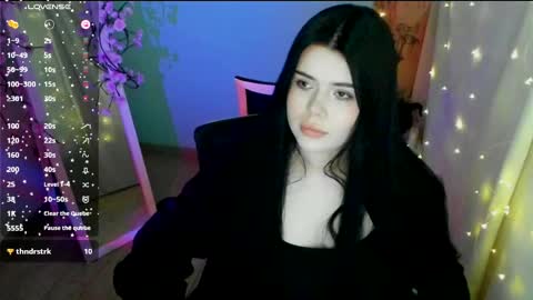 Naomi online show from May 16, 2026, 6:32 am