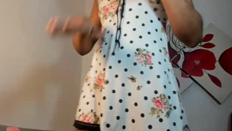 naomiwildburn online show from October 21, 2025, 2:07 pm