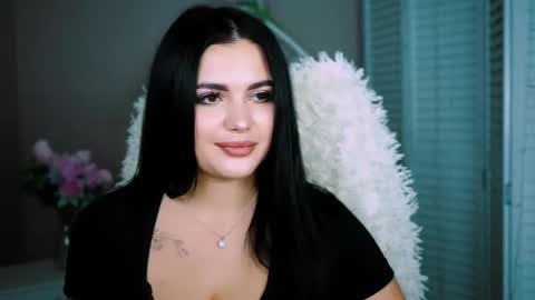 naomiwilsons online show from September 16, 2025, 1:45 pm