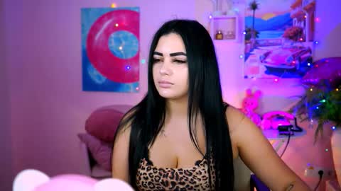 naomiwilsons online show from September 24, 2025, 12:19 pm