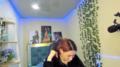 naomy online show from December 27, 2024, 2:04 am