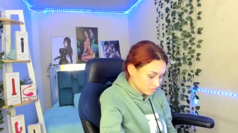 naomy online show from February 4, 2025, 1:45 am