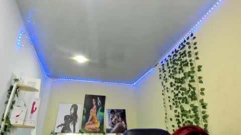 naomy online show from March 2, 2025, 10:48 pm
