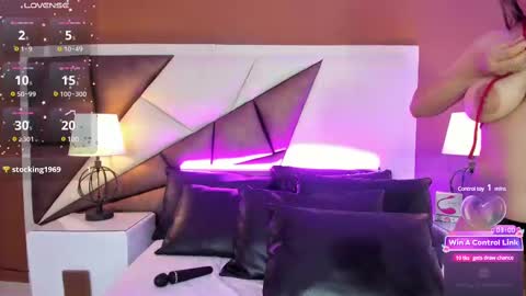 nao online show from February 19, 2025, 3:49 pm