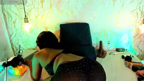 Naomy online show from November 6, 2025, 8:54 pm