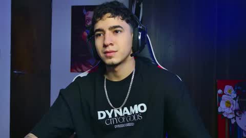 Snapshot of naranjo_seb chatting on November 17, 2025, 10:15 pm sebastian online show from November 17, 2025, 10:15 pm