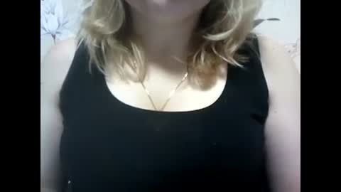 NarcisJill online show from December 11, 2024, 2:11 pm