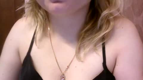 NarcisJill online show from January 17, 2025, 1:25 am