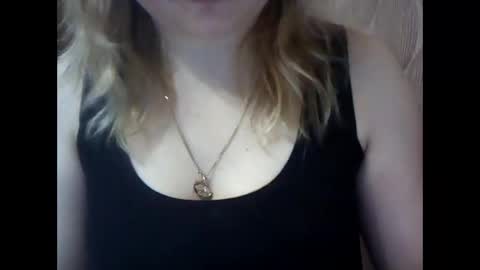 NarcisJill online show from February 9, 2025, 8:45 pm