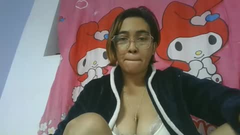 narindra884634 online show from May 27, 2026, 4:09 am