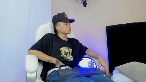 Snapshot of nascary_fox chatting on September 22, 2025, 8:00 pm Nascary Fox online show from September 22, 2025, 8:00 pm