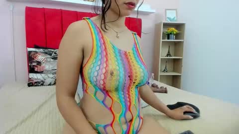 Snapshot of nashira_robert chatting on December 19, 2025, 11:34 pm Debora online show from December 19, 2025, 11:34 pm