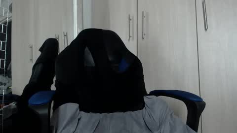 nassh_18 online show from November 10, 2025, 3:16 am