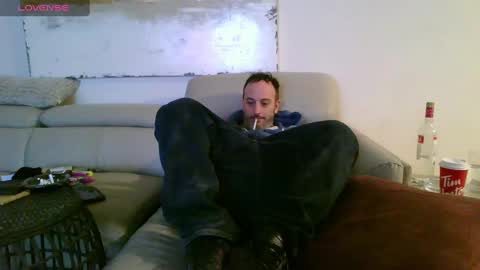 nassobout online show from January 5, 2025, 4:04 am
