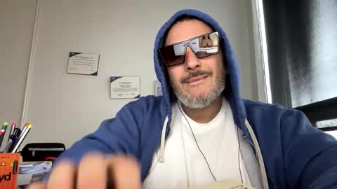 Snapshot of nassobout chatting on May 14, 2026, 10:27 pm nassobout online show from May 14, 2026, 10:27 pm