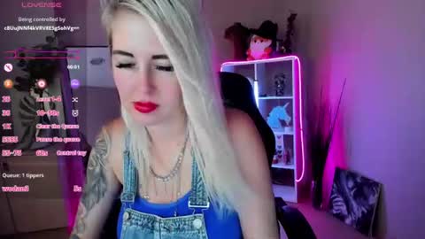 Snapshot of nastasya_cute chatting on June 13, 2026, 2:20 am Nastya online show from June 13, 2026, 2:20 am