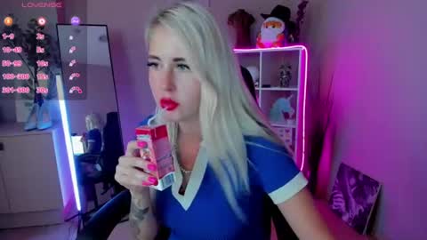 Snapshot of nastasya_cute chatting on June 18, 2026, 1:50 am Nastya online show from June 18, 2026, 1:50 am