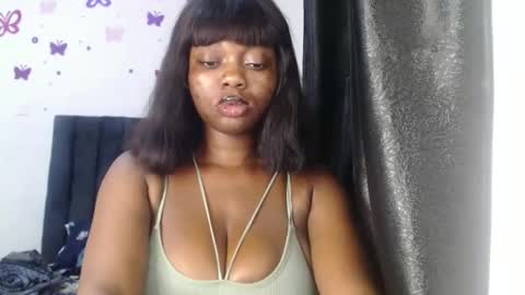 Amanda online show from March 12, 2025, 12:57 pm