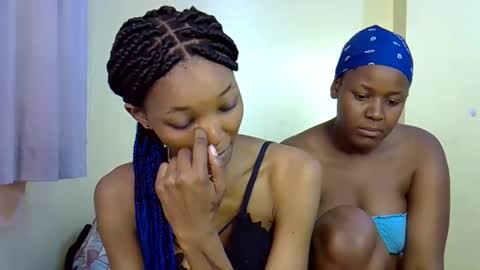 OILy Girl online show from September 23, 2025, 5:10 am