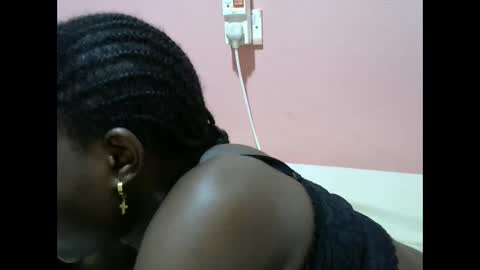 Snapshot of nasty_lynna chatting on January 29, 2025, 10:01 pm nasty_lynna online show from January 29, 2025, 10:01 pm