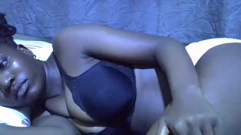 Snapshot of nasty_lynna chatting on February 17, 2025, 5:32 pm nasty_lynna online show from February 17, 2025, 5:32 pm
