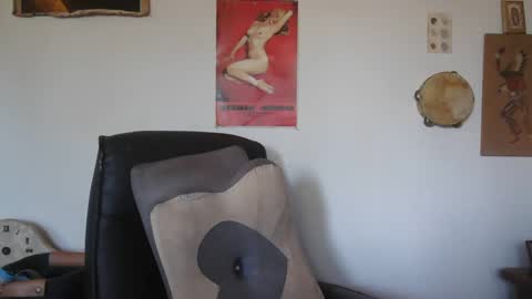 Snapshot of nastydaddyfatcock15 chatting on September 28, 2025, 6:57 pm nastydaddyfatcock15 online show from September 28, 2025, 6:57 pm