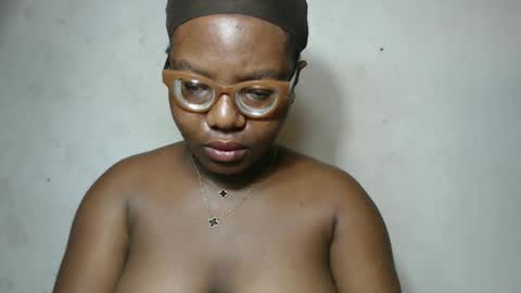 nastyhairy7 online show from October 6, 2025, 4:32 am