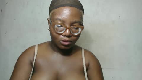 Snapshot of nastyhairy7 chatting on November 6, 2025, 5:19 am nastyhairy7 online show from November 6, 2025, 5:19 am