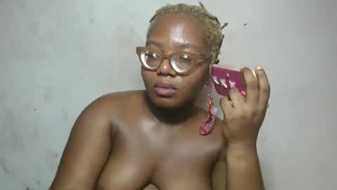 Snapshot of nastyhairy7 chatting on November 12, 2025, 6:03 am nastyhairy7 online show from November 12, 2025, 6:03 am