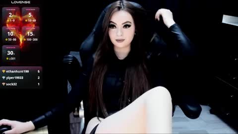 nastykatty_ online show from May 9, 2026, 10:26 pm