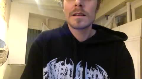 nastyloveparis online show from February 19, 2026, 6:04 pm