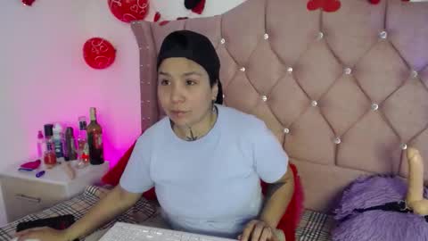 nat_evans8 online show from February 26, 2026, 1:59 am