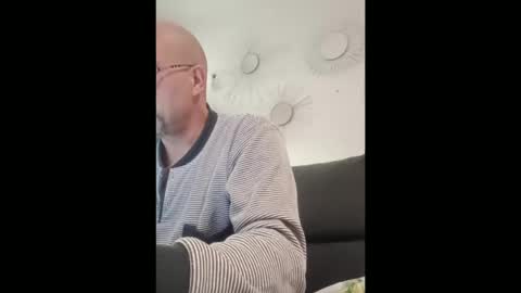 nata1974 online show from November 11, 2025, 7:52 am