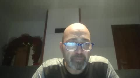 nata1974 online show from December 15, 2025, 12:42 pm