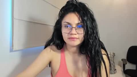 Camila online show from January 9, 2025, 10:09 pm