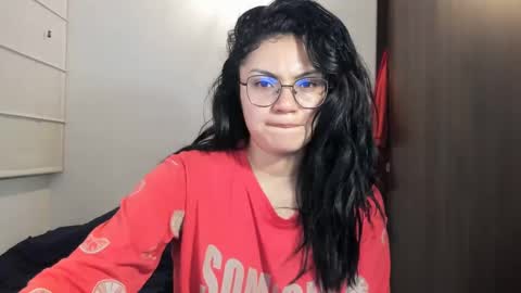 Camila online show from January 15, 2025, 5:19 am