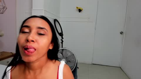 Snapshot of nata_santos chatting on January 11, 2025, 2:25 pm nata_santos online show from January 11, 2025, 2:25 pm