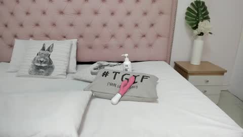Snapshot of nata_santos chatting on February 23, 2025, 11:22 am nata_santos online show from February 23, 2025, 11:22 am