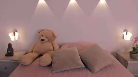 Natttttttttttttttt online show from January 24, 2025, 1:14 pm