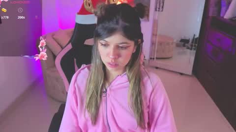 NATASHA online show from December 18, 2025, 3:23 am